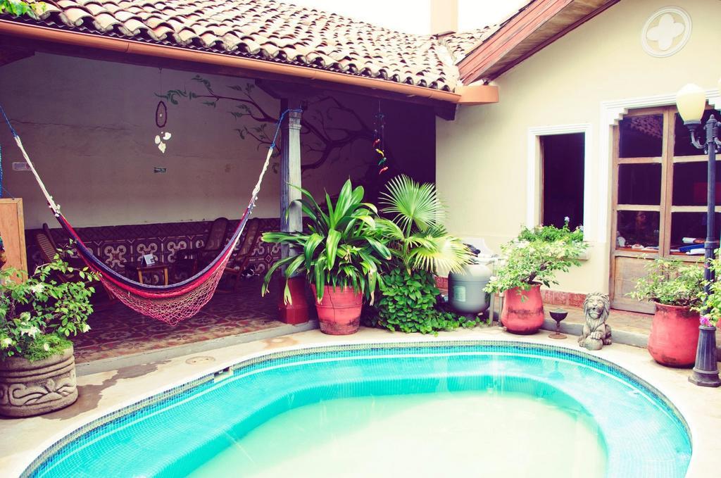 Hostal Sonati León Exterior foto