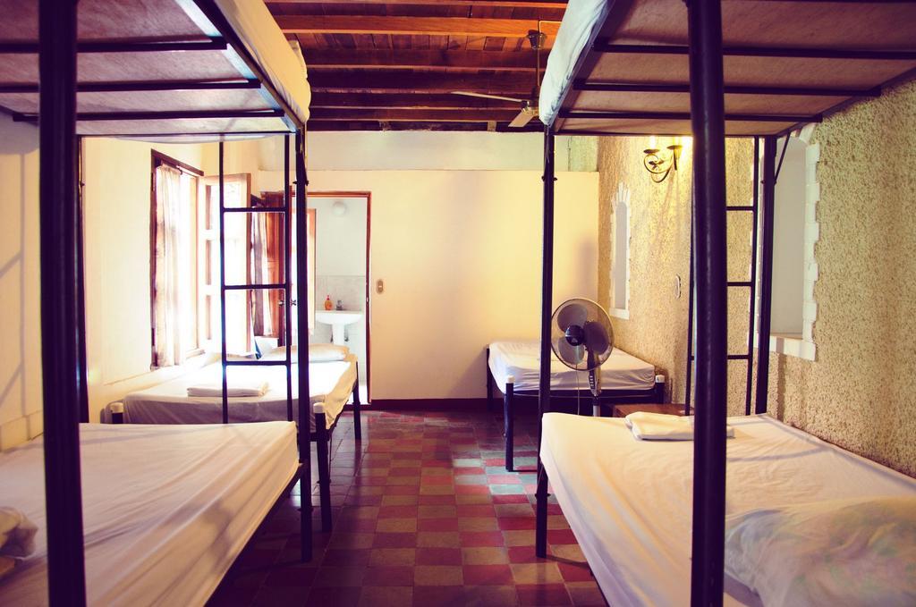 Hostal Sonati León Exterior foto