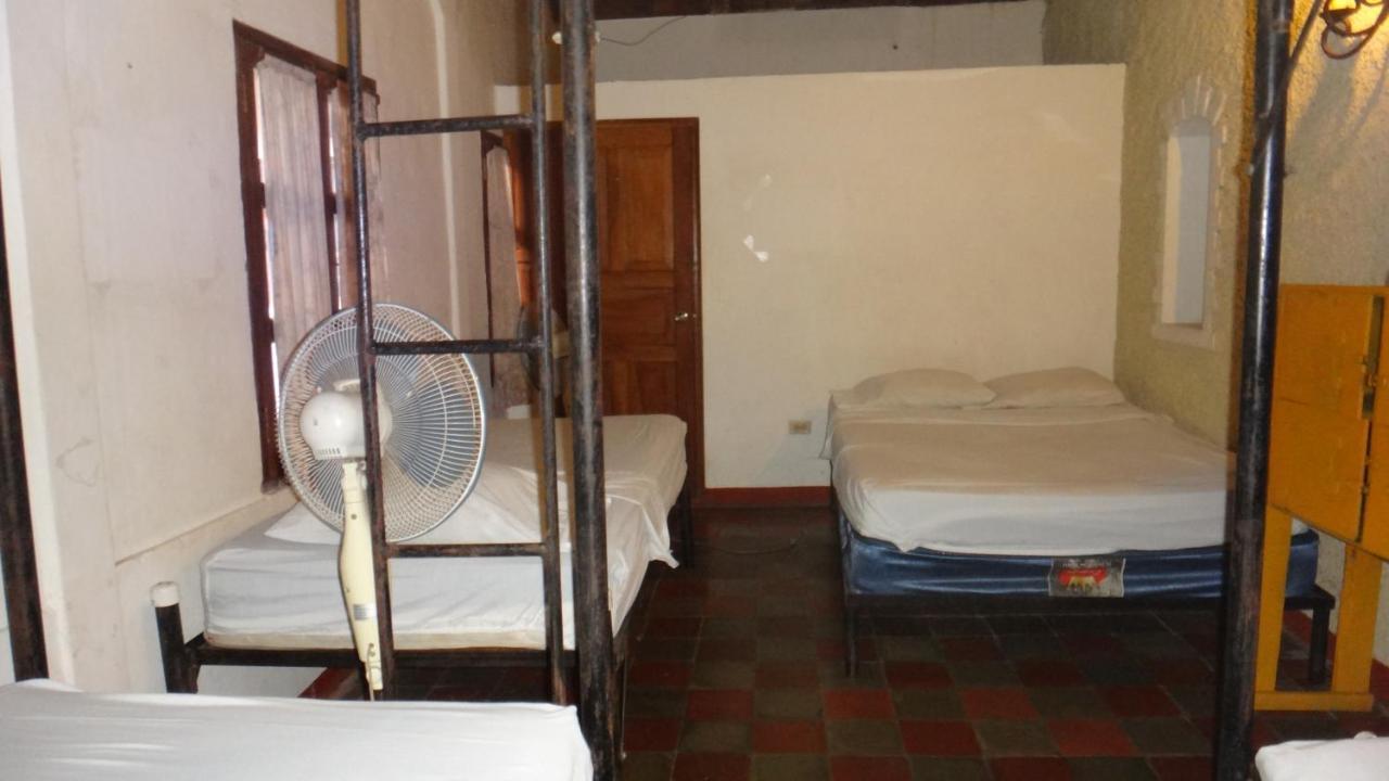 Hostal Sonati León Exterior foto