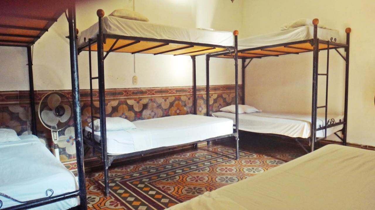 Hostal Sonati León Exterior foto